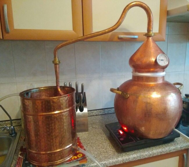 Аламбик медный классический Португалия